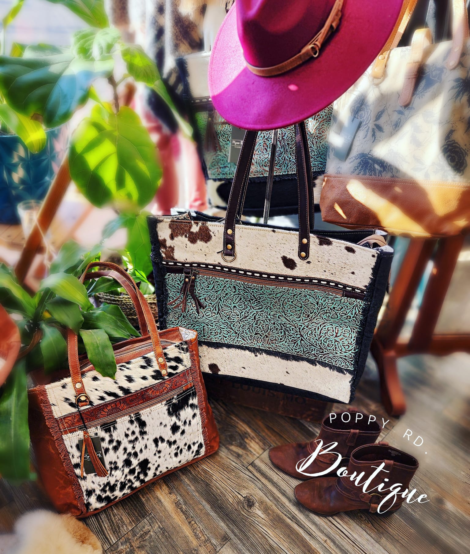 Bags, Clutches & Wallets