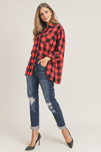 Red and Black flannel button up long sleeve with side pockets *