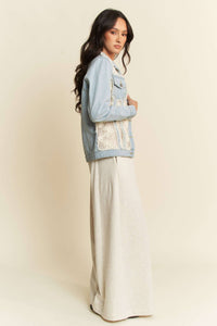FRAYED LACE PANEL DENIM JACKET: Light Denim