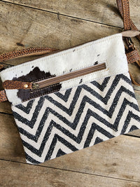 Vibe with me Small Crossbody Bag