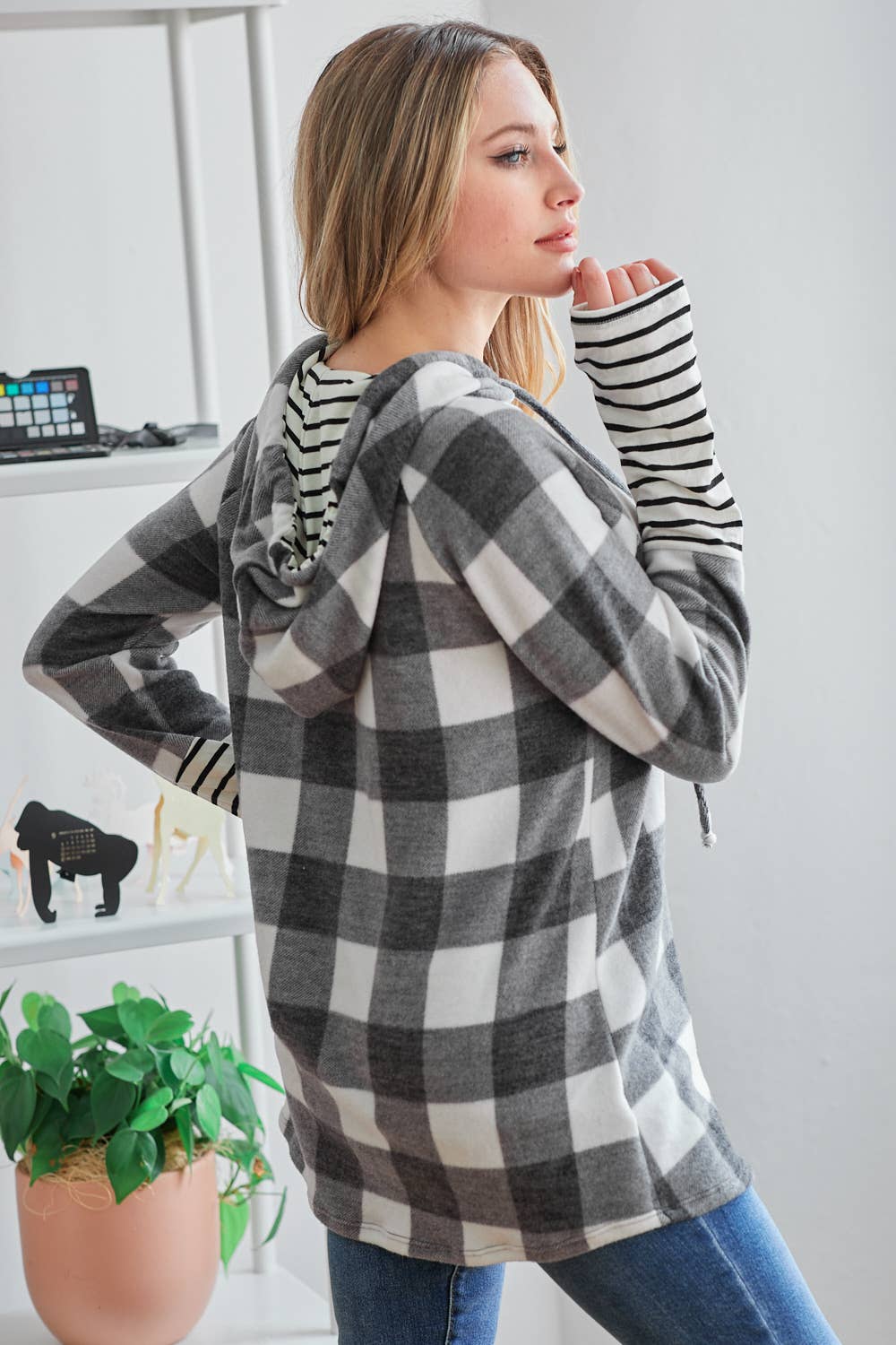 My Unusual Tuesday Hoodie: WHITE/BLACK