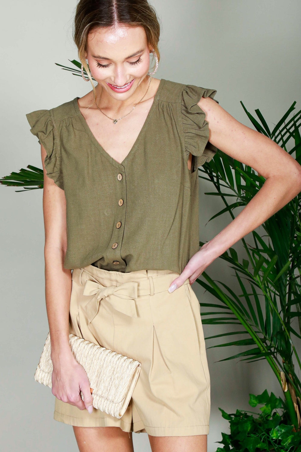 Linen button up v-neck sleeveless blouse in olive * on sale