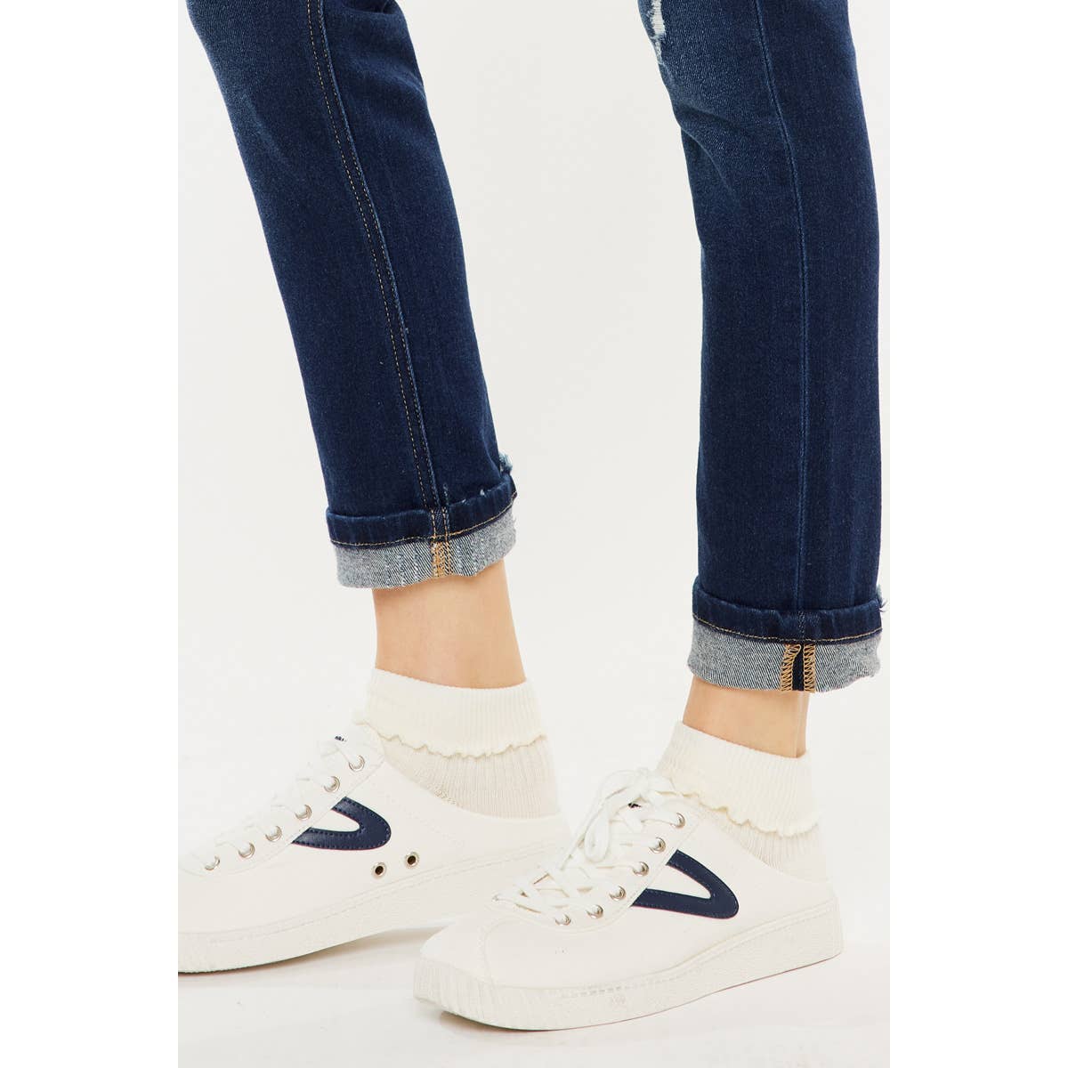 Gravel Road Capri Dark wash by Kan Can * on sale