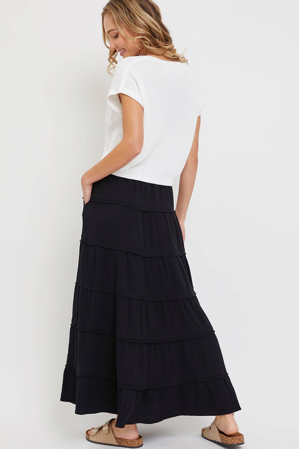COTTON GAUZE TIERED MAXI SKIRT WITH ELASTIC WAIST: Black