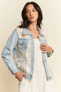 FRAYED LACE PANEL DENIM JACKET: Light Denim