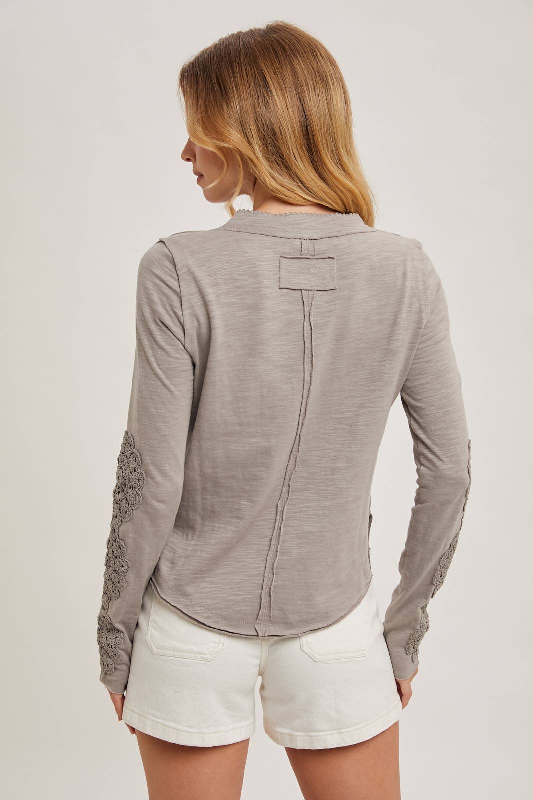 CROCHET PATCH SLEEVED HALF BUTTON ROUND NECK TOP: MUSHROOM