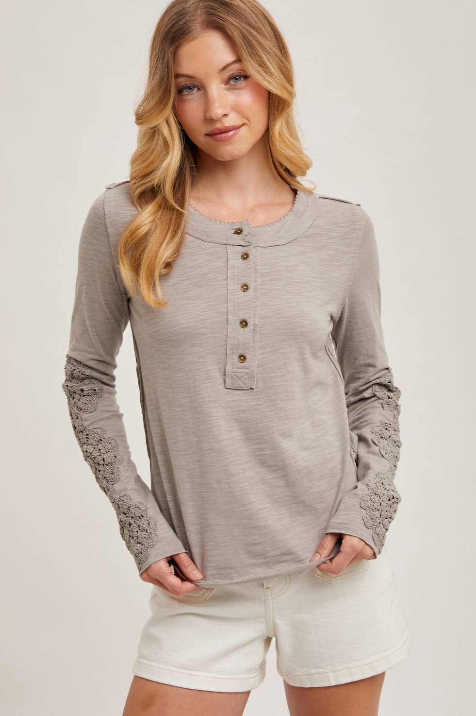 CROCHET PATCH SLEEVED HALF BUTTON ROUND NECK TOP: MUSHROOM