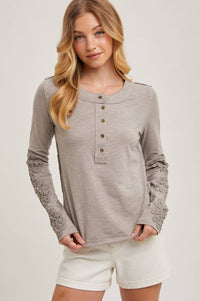 CROCHET PATCH SLEEVED HALF BUTTON ROUND NECK TOP: MUSHROOM