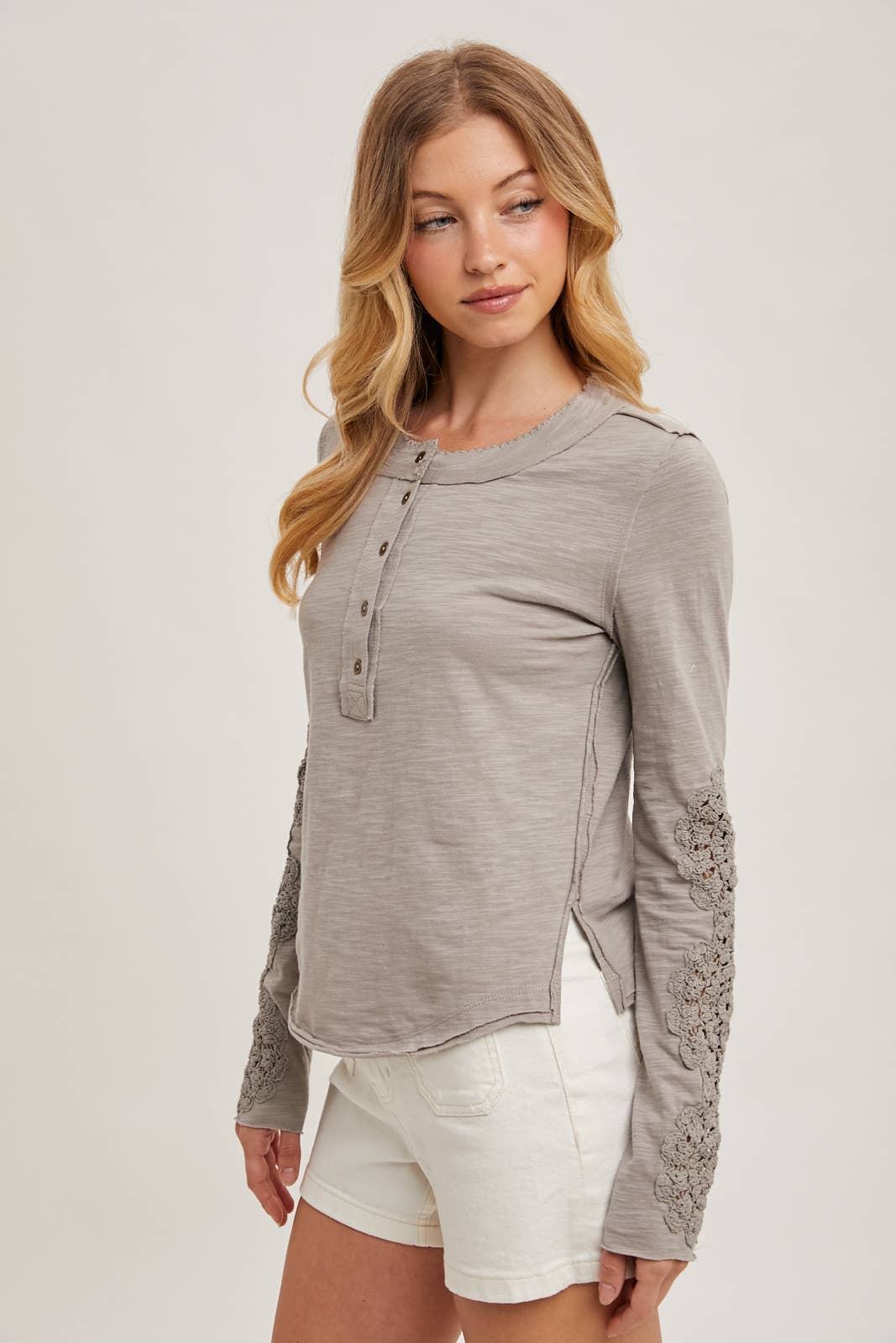 CROCHET PATCH SLEEVED HALF BUTTON ROUND NECK TOP: MUSHROOM