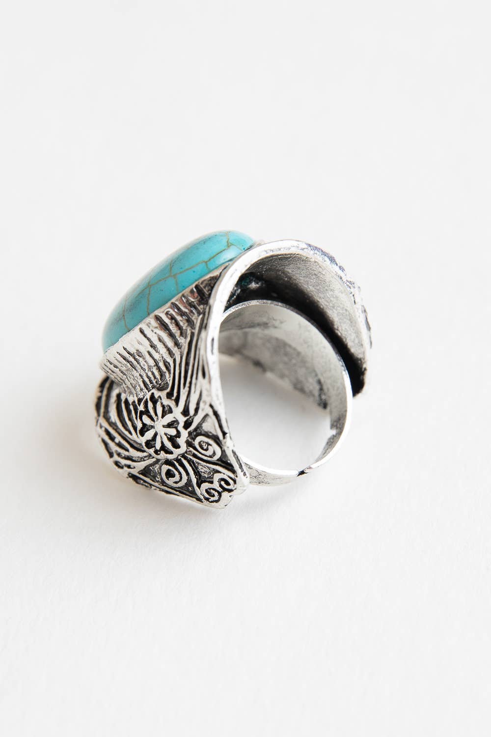 Round Turquoise Stone Floral Engraved Silver Ring * on sale