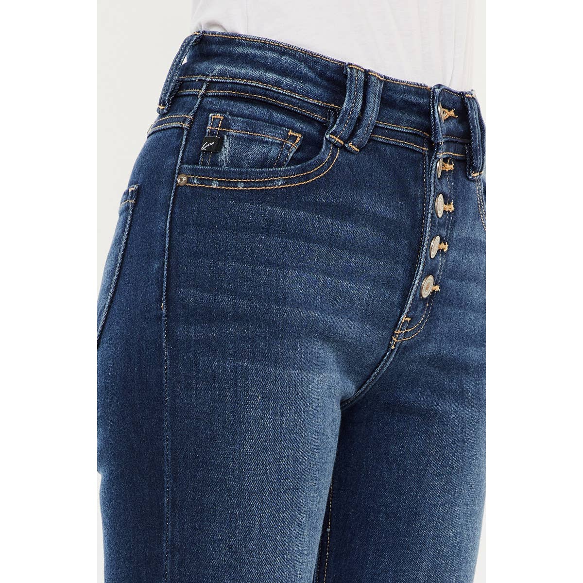 Gravel Road Capri Dark wash by Kan Can * on sale
