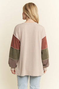 URBAN RIBBED SOLID COLOR BLOCK TOP: OATMEAL