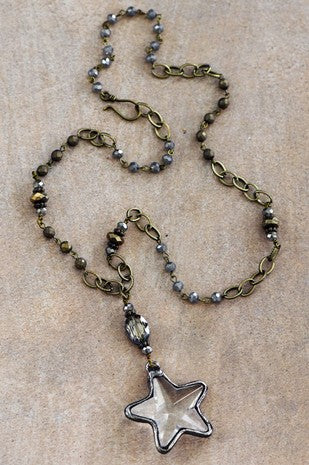 Shooting Star pendant necklace *