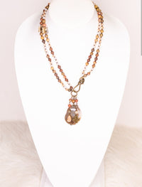 Maple Stone pendant necklace *