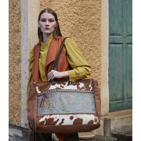 Blue Grass Weekender Bag in Brown