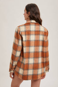 BUTTON DOWN FLANNEL SHACKET JACKET WITH POCKETS: PUMPKIN