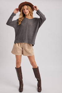 REVERSE SEAM LOOSE FIT SWEATER