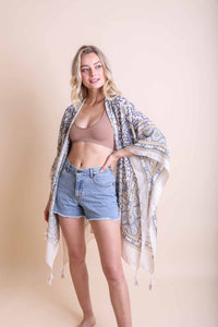 Trendy Tapestry Tassel Kimono – Touch of Morocco Style: Ivory