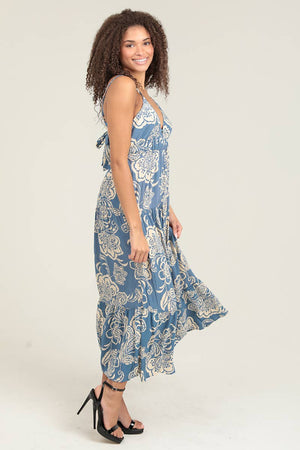 FLORAL PRINT KEYHOLE PEEK A BOO TIERED MAXI DRESS