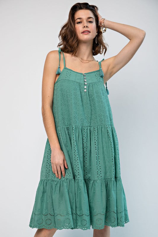 EMBROIDERED TRIM SMOCKED EYELET MAXI DRESS * on sale ** Medium EMBROIDERED TRIM SMOCKED EYELET MAXI DRESS * on sale ** Medium