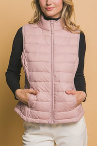 Ultra Lightweight Puffer Vest in mauve