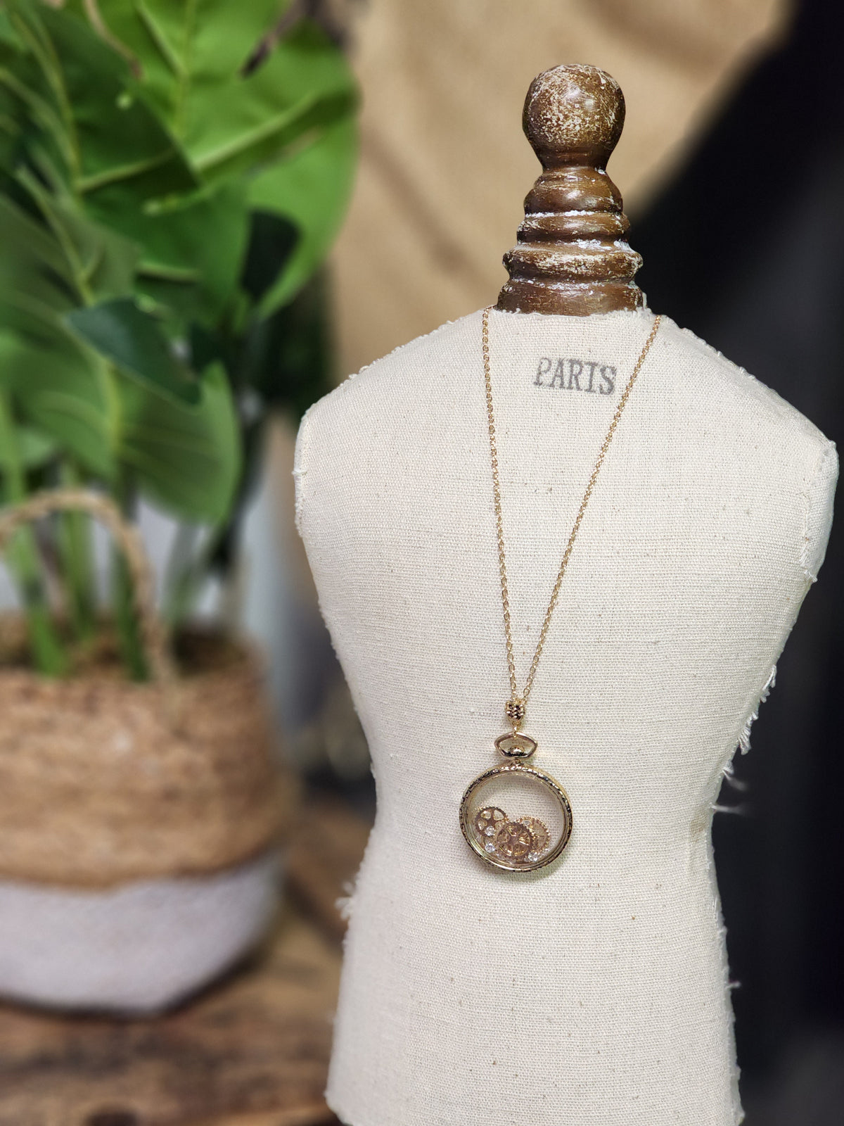 Steam Punk Gear necklace