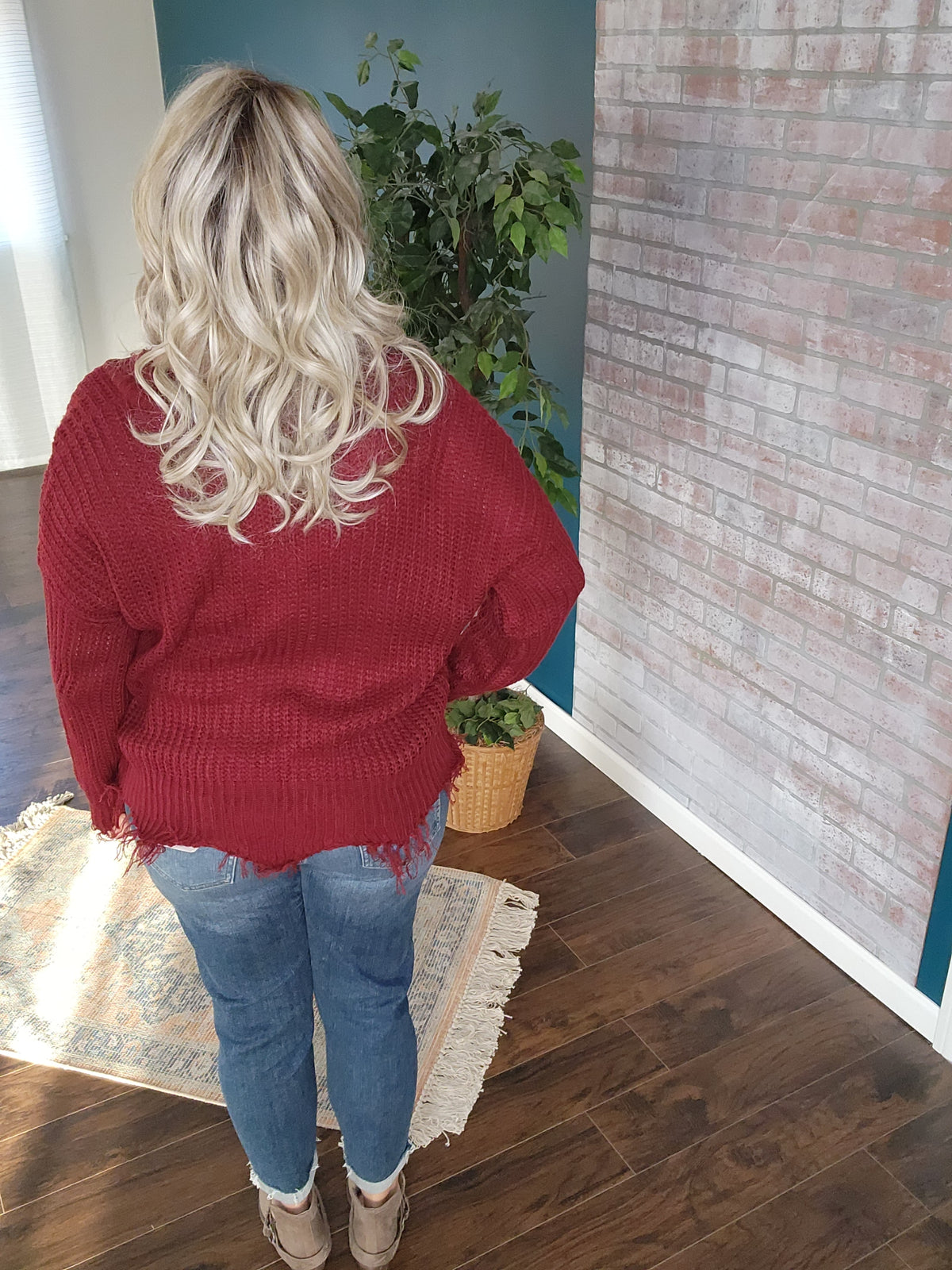 Autumn Frayed Sweater in burgundy