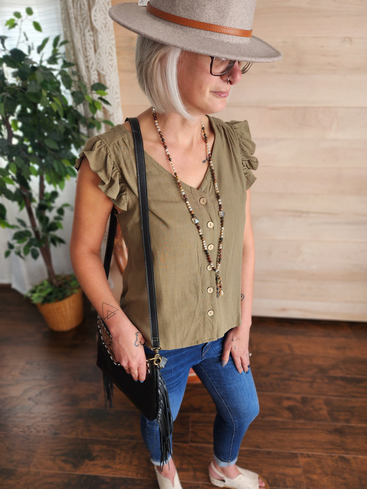 Linen button up v-neck sleeveless blouse in olive