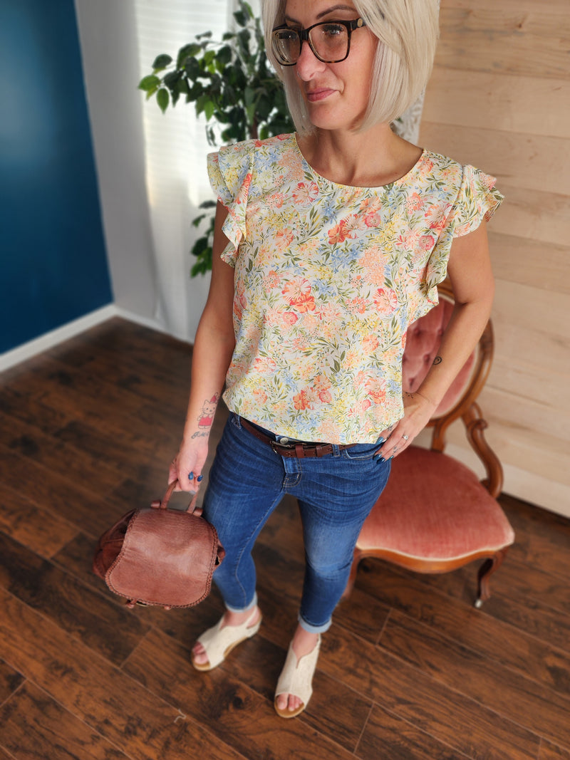 Floral Blouse with ruffle sleeve in sherbert