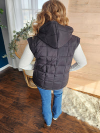 Ultra Lightweight Puffer Vest in black *