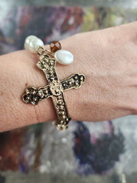 Cross with pearl beads bracelet