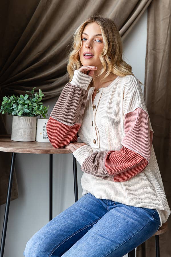 URBAN RIBBED SOLID COLOR BLOCK LONG SLEEVE TOP: SAND