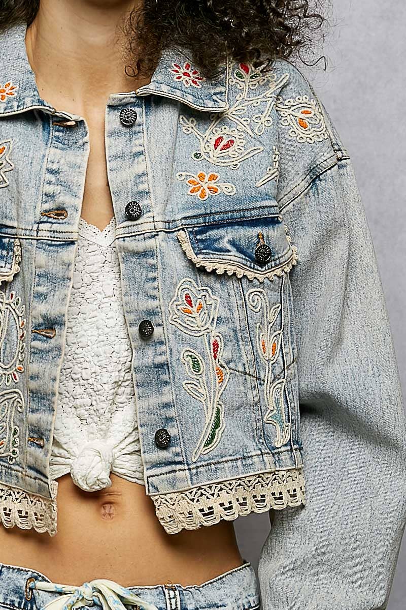 Floral Embroidery Lace Trim Denim Jacket: DENIM