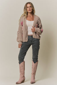 CHUNKY FLORAL CHIC KNIT CARDIGAN: KHAKI