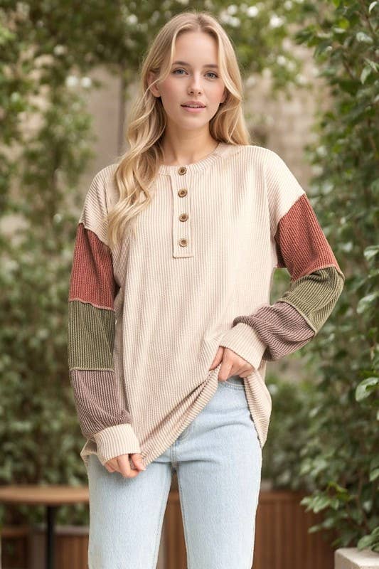 URBAN RIBBED SOLID COLOR BLOCK TOP: OATMEAL