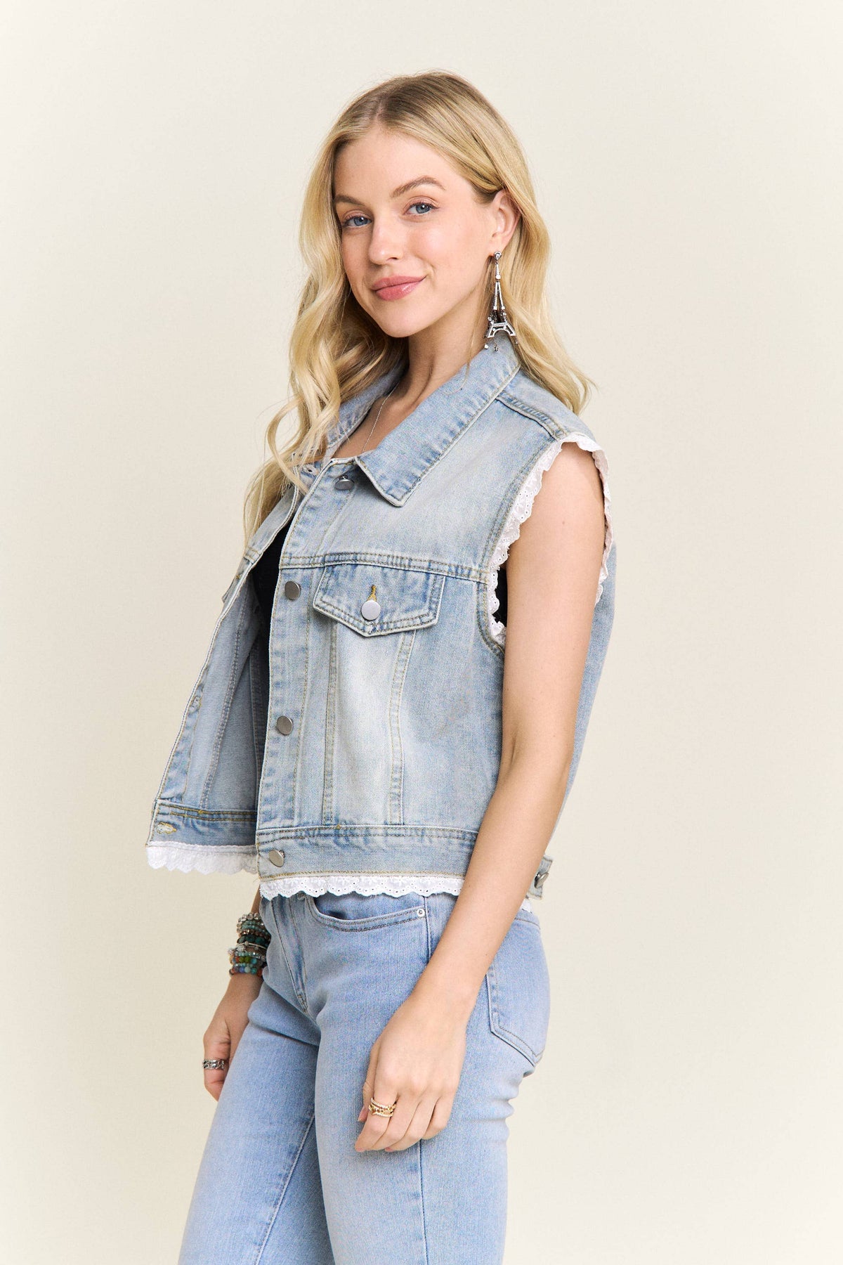 DENIM VEST WITH LACE TRIM : Denim