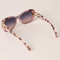 Bold Leopard Sunglasses