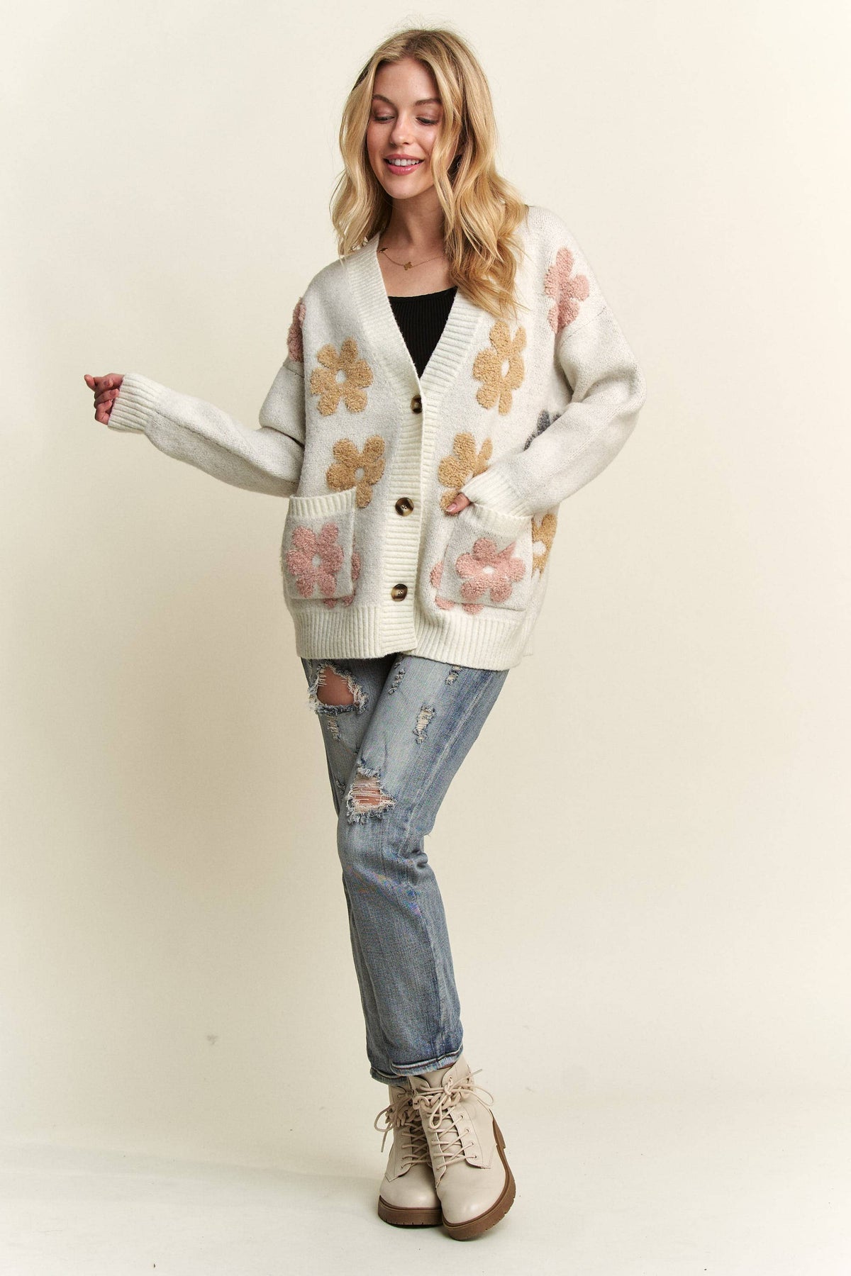 BUTTON DOWN FLORAL SWEATER CARDIGAN: Beige