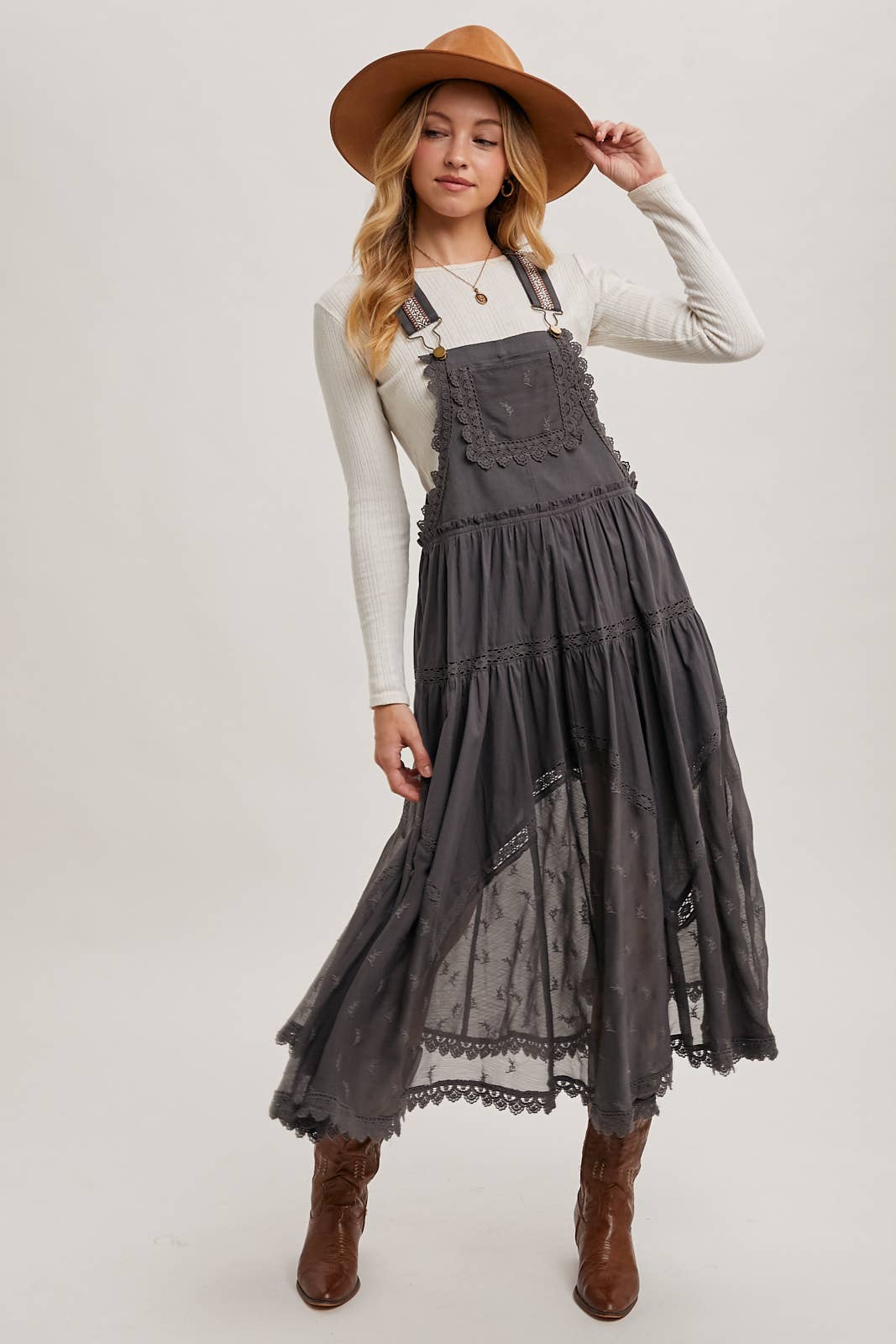 LACE EMBROIDERED TULLE BIB MAXI DRESS – Poppy Road Boutique LLC
