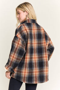 PLAID SHERPA-LINED BUTTON DOWN SHACKET JACKET