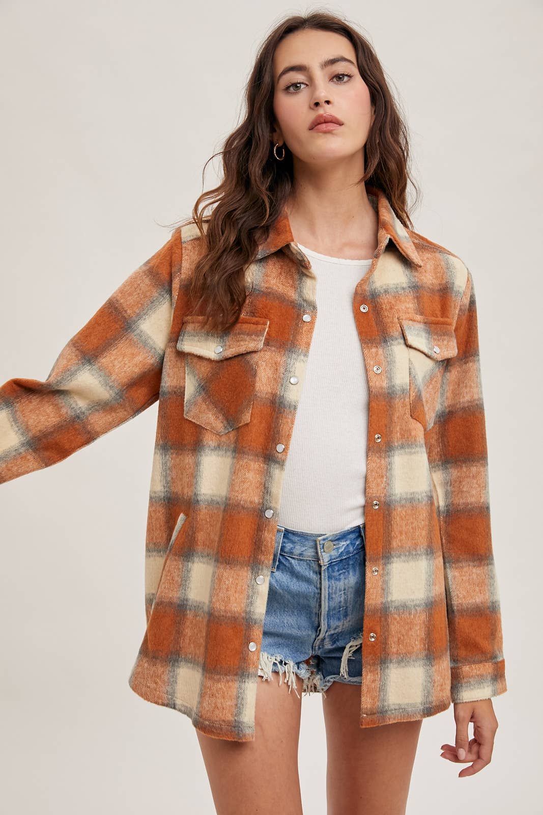 BUTTON DOWN FLANNEL SHACKET JACKET WITH POCKETS: PUMPKIN