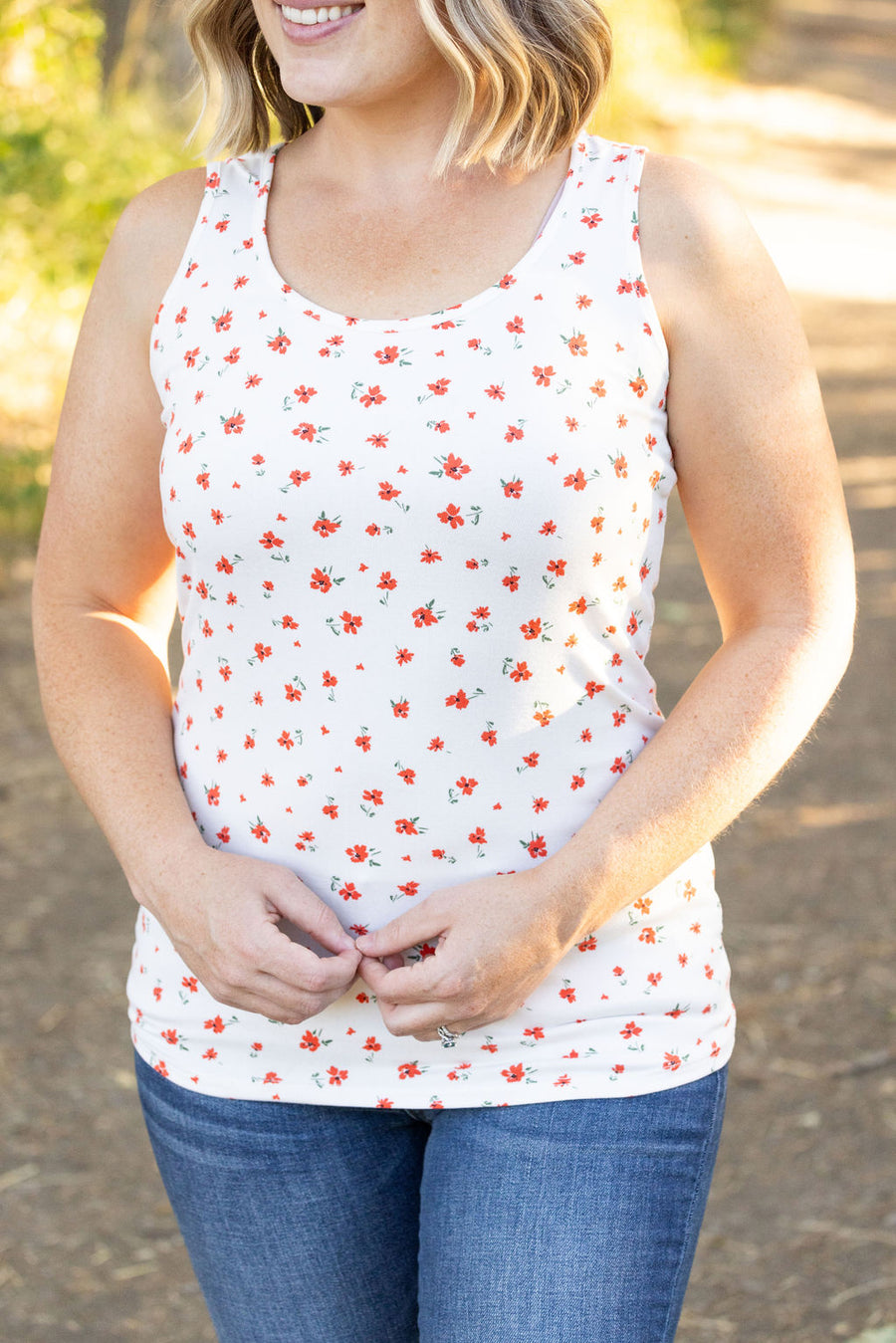 Cream Floral scoop neck tank top