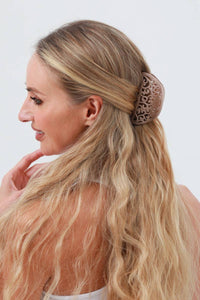 Openwork Hair Clip – Fashion Engraving Detail: Mocha