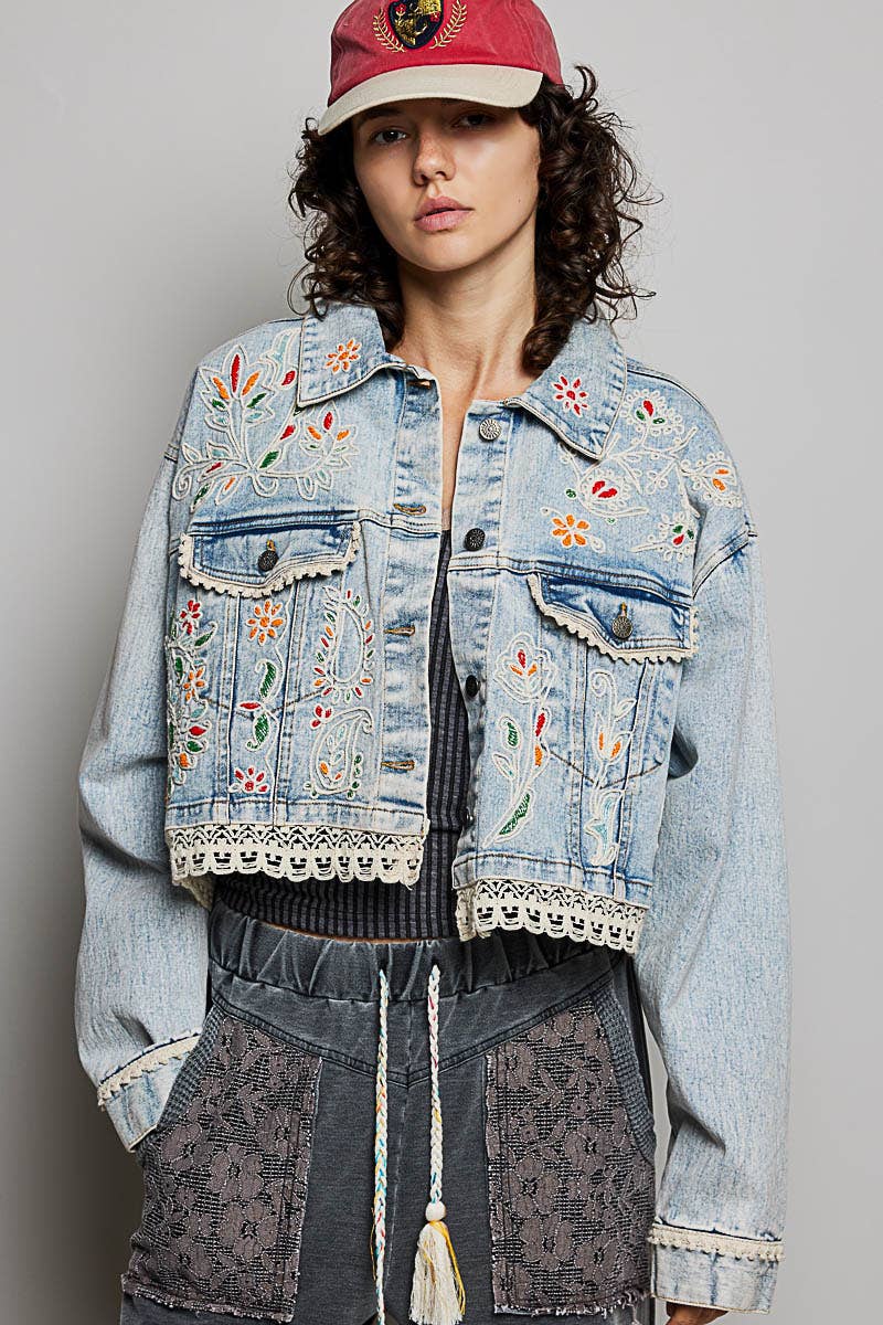 Floral Embroidery Lace Trim Denim Jacket: DENIM