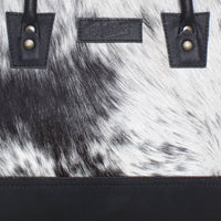 Vendywow/Black Tote Bag