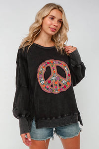 PLUS SUZE EMBROIDERED PEACE WASHED PULLOVER KNIT TOP: CHARCOAL