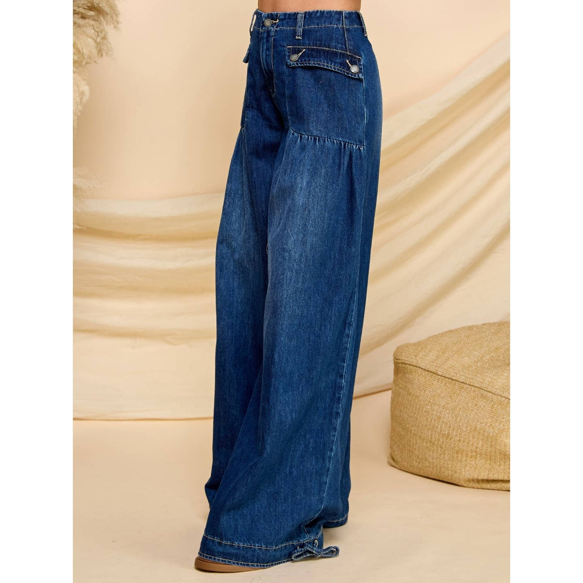 Ankle Drawstring Wide Denim Pants: Dark Wash