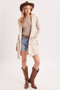 BOUCLE CABLE KNIT SWEATER HOODED VEST: ECRU
