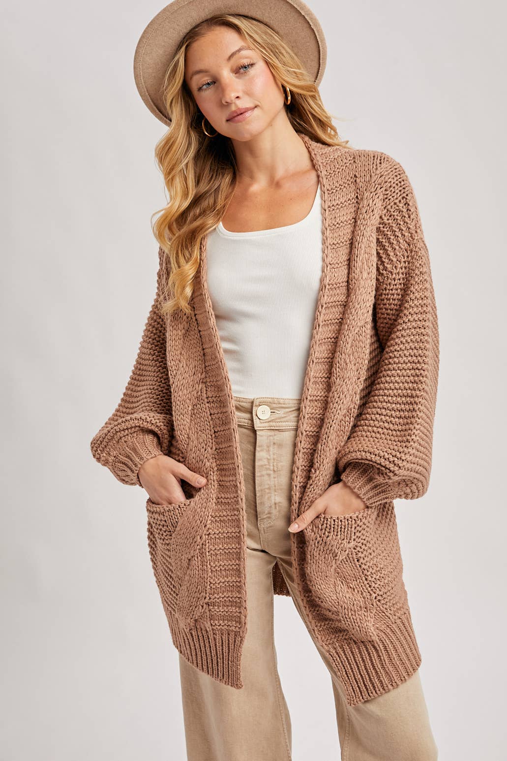 CHUNKY CABLE LANTERN SLEEVE CARDIGAN