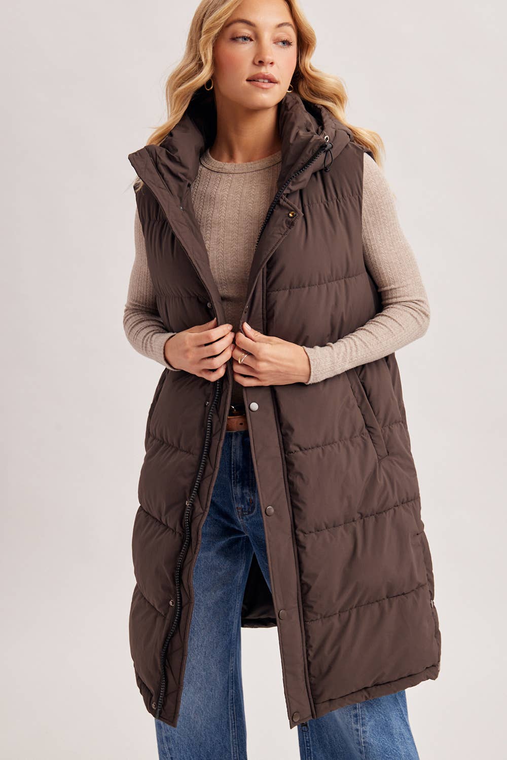 DETACHABLE HOOD ZIPPER LONGLINE QUILTED PUFFER VEST JACKET : ASH BROWN